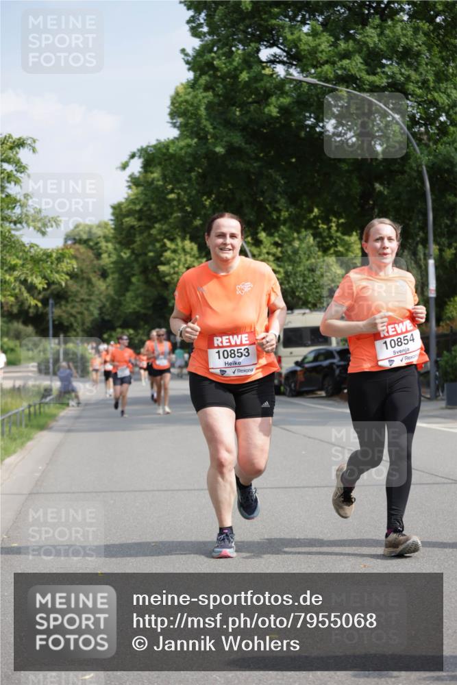 15.06.2025 - REWE Women's Run Jannik Wohlers http://msf.ph/oto/7955068 15.06.2025 08:50:38 Laufen 10853, 10854 meine-sportfotos.de