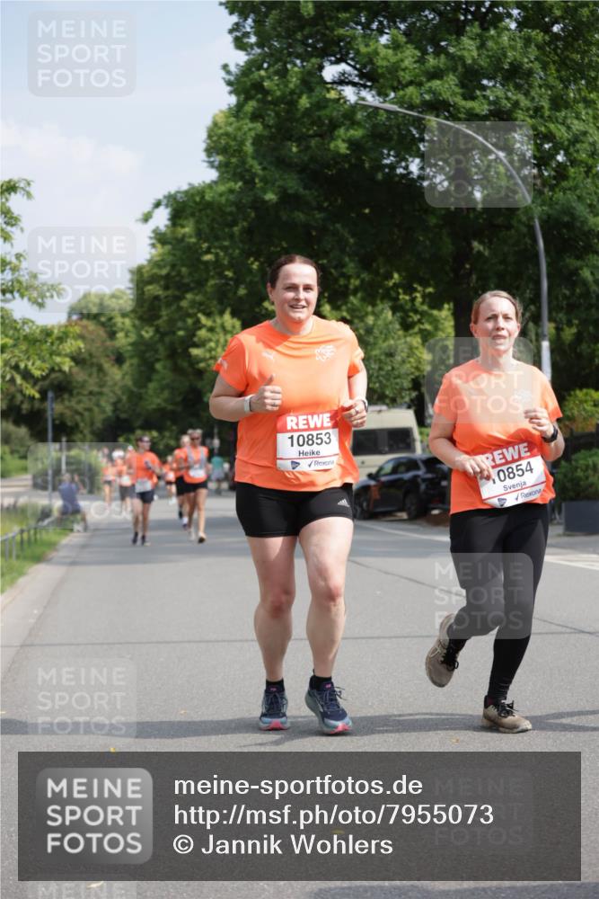 15.06.2025 - REWE Women's Run Jannik Wohlers http://msf.ph/oto/7955073 15.06.2025 08:50:39 Laufen 10853, 0854 meine-sportfotos.de