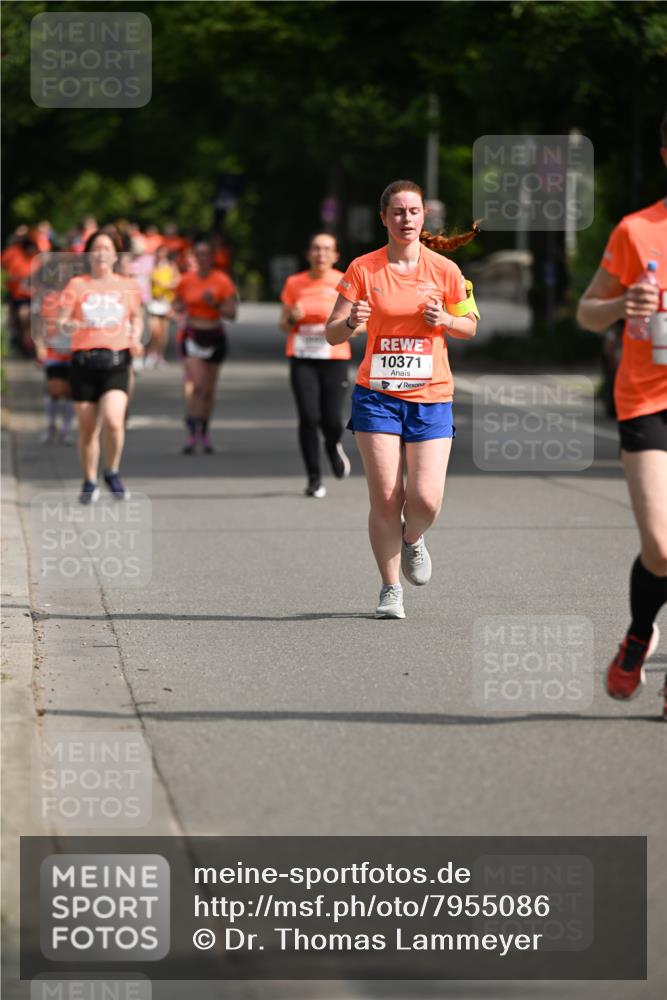 15.06.2025 - REWE Women's Run Dr. Thomas Lammeyer http://msf.ph/oto/7955086 15.06.2025 09:45:09 Laufen 10371 meine-sportfotos.de