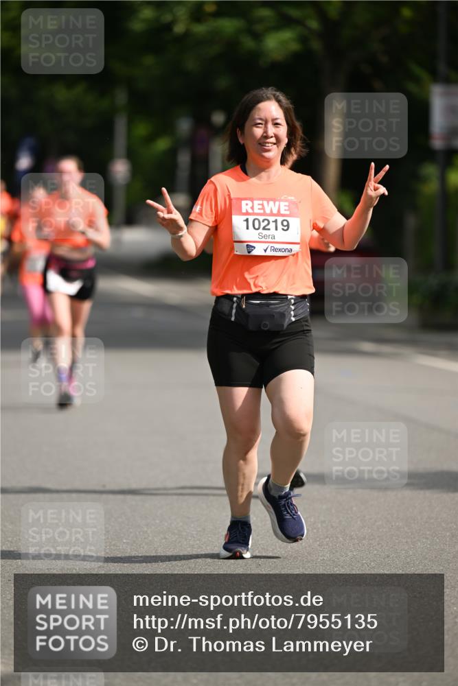 15.06.2025 - REWE Women's Run Dr. Thomas Lammeyer http://msf.ph/oto/7955135 15.06.2025 09:45:15 Laufen 10219 meine-sportfotos.de