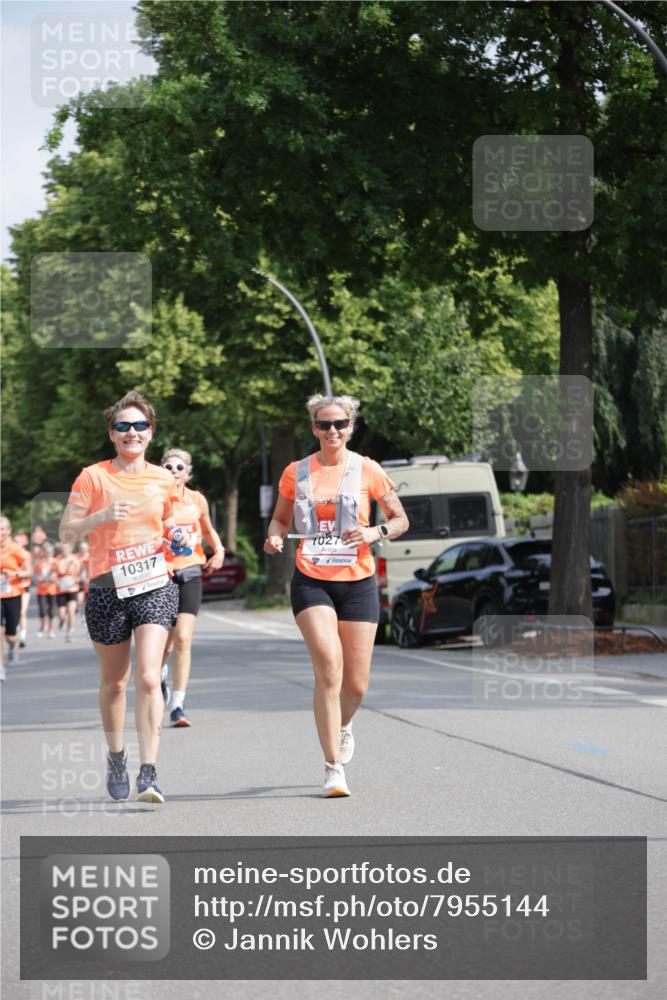 15.06.2025 - REWE Women's Run Jannik Wohlers http://msf.ph/oto/7955144 15.06.2025 08:50:44 Laufen 10317, 702 meine-sportfotos.de