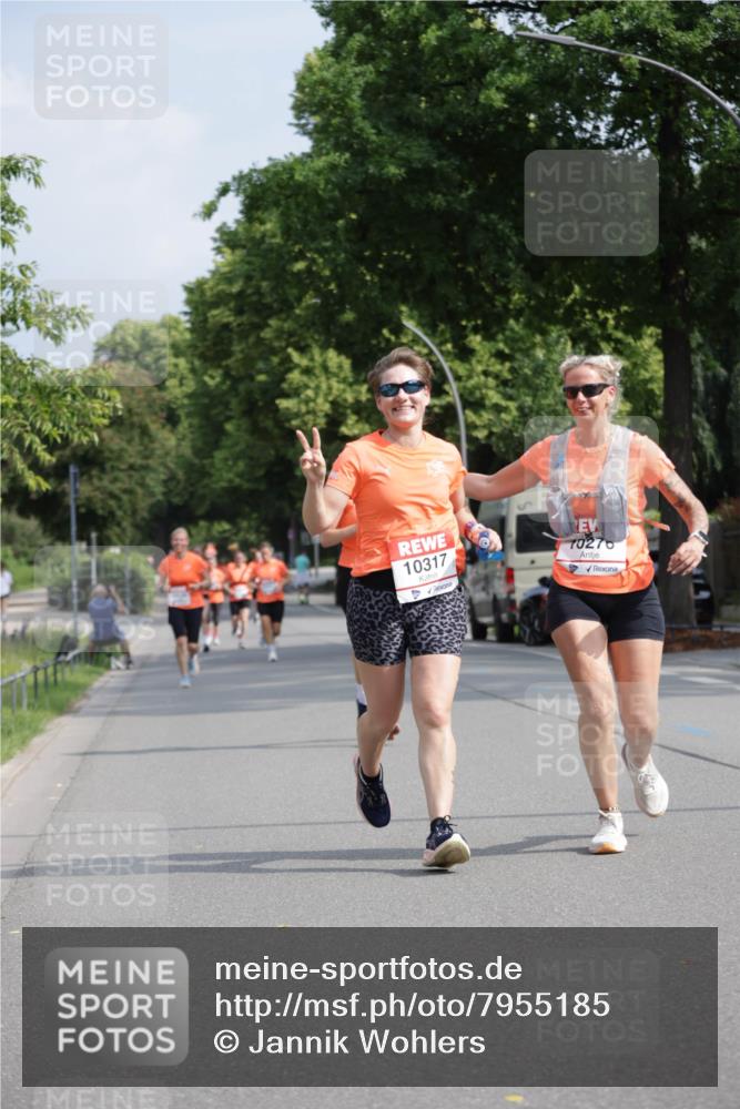 15.06.2025 - REWE Women's Run Jannik Wohlers http://msf.ph/oto/7955185 15.06.2025 08:50:45 Laufen 10317, 70276 meine-sportfotos.de