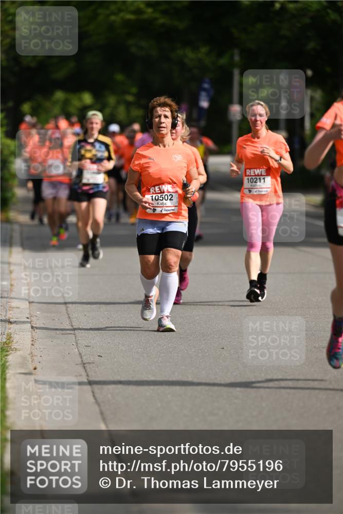 15.06.2025 - REWE Women's Run Dr. Thomas Lammeyer http://msf.ph/oto/7955196 15.06.2025 09:45:19 Laufen 10502, 10211 meine-sportfotos.de