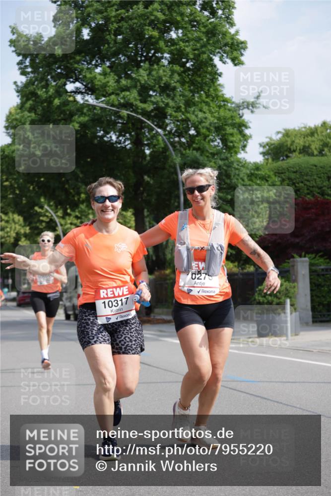 15.06.2025 - REWE Women's Run Jannik Wohlers http://msf.ph/oto/7955220 15.06.2025 08:50:46 Laufen 0275, 10317 meine-sportfotos.de