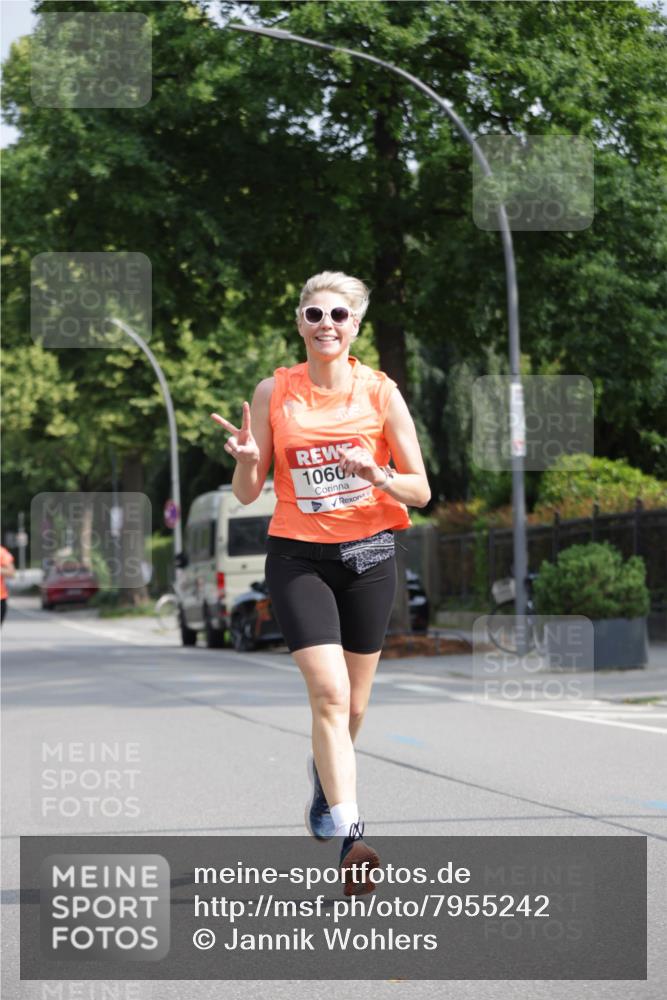 15.06.2025 - REWE Women's Run Jannik Wohlers http://msf.ph/oto/7955242 15.06.2025 08:50:48 Laufen 1060 meine-sportfotos.de