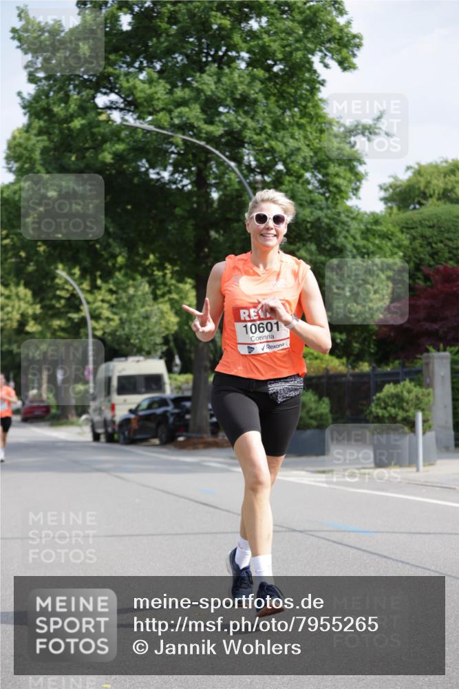 15.06.2025 - REWE Women's Run Jannik Wohlers http://msf.ph/oto/7955265 15.06.2025 08:50:49 Laufen 10601 meine-sportfotos.de