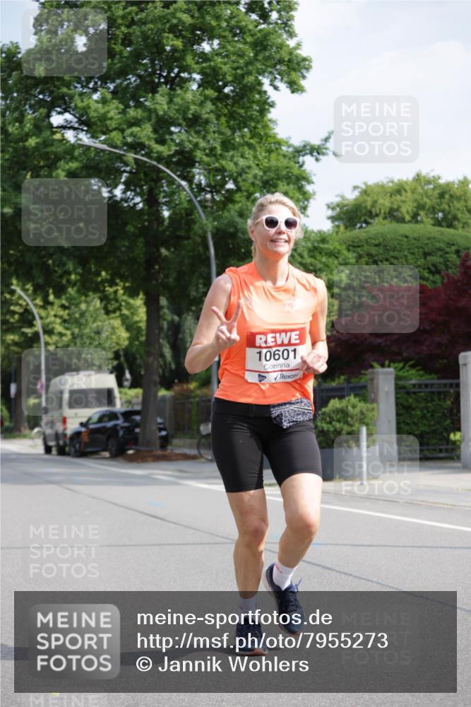 15.06.2025 - REWE Women's Run Jannik Wohlers http://msf.ph/oto/7955273 15.06.2025 08:50:49 Laufen 10601 meine-sportfotos.de
