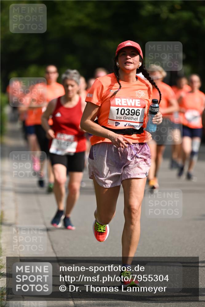 15.06.2025 - REWE Women's Run Dr. Thomas Lammeyer http://msf.ph/oto/7955304 15.06.2025 09:45:29 Laufen 10396 meine-sportfotos.de