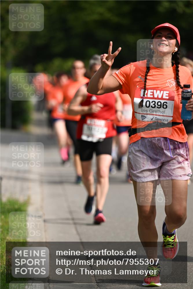 15.06.2025 - REWE Women's Run Dr. Thomas Lammeyer http://msf.ph/oto/7955307 15.06.2025 09:45:29 Laufen 10396 meine-sportfotos.de