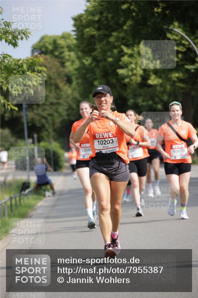 15.06.2025 - REWE Women's Run Jannik Wohlers http://msf.ph/oto/7955387 15.06.2025 08:50:55 Laufen 10203, 1006, 100, 1, 10070 meine-sportfotos.de
