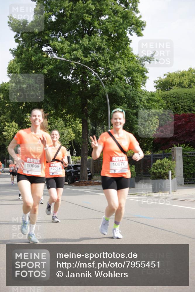 15.06.2025 - REWE Women's Run Jannik Wohlers http://msf.ph/oto/7955451 15.06.2025 08:50:58 Laufen 10069, 1007, 10070 meine-sportfotos.de