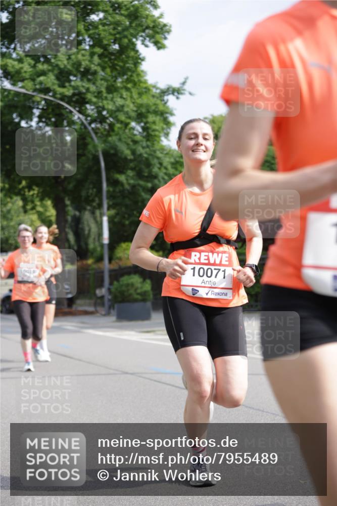 15.06.2025 - REWE Women's Run Jannik Wohlers http://msf.ph/oto/7955489 15.06.2025 08:51:00 Laufen 10019, 10071 meine-sportfotos.de