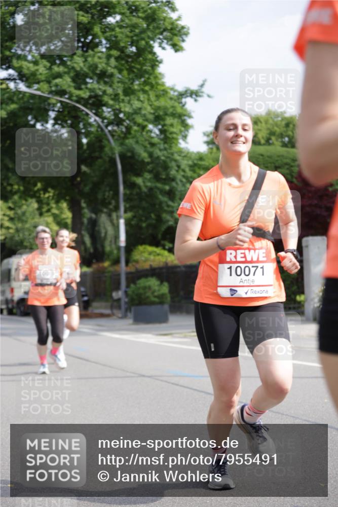 15.06.2025 - REWE Women's Run Jannik Wohlers http://msf.ph/oto/7955491 15.06.2025 08:51:00 Laufen 10071 meine-sportfotos.de