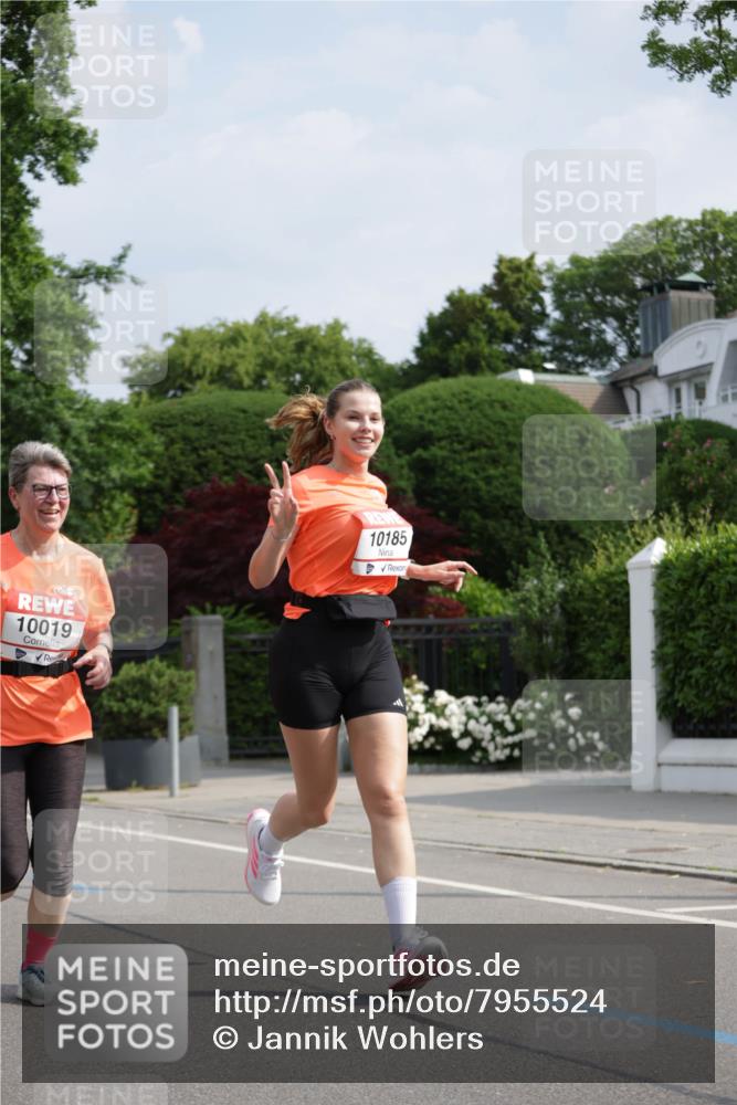 15.06.2025 - REWE Women's Run Jannik Wohlers http://msf.ph/oto/7955524 15.06.2025 08:51:02 Laufen 10019, 10185 meine-sportfotos.de