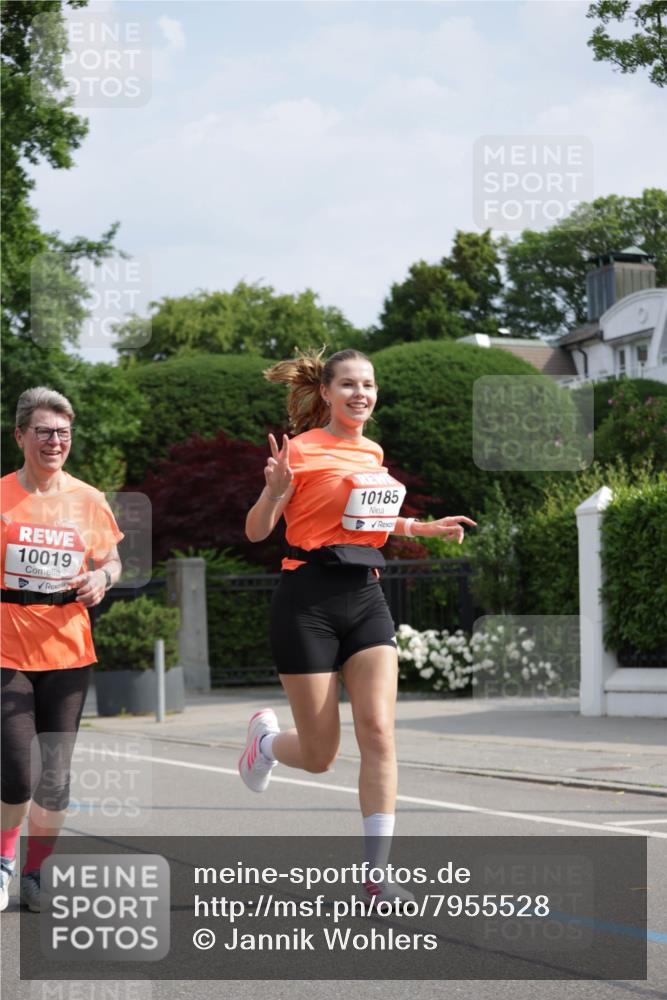 15.06.2025 - REWE Women's Run Jannik Wohlers http://msf.ph/oto/7955528 15.06.2025 08:51:02 Laufen 10019, 10185 meine-sportfotos.de