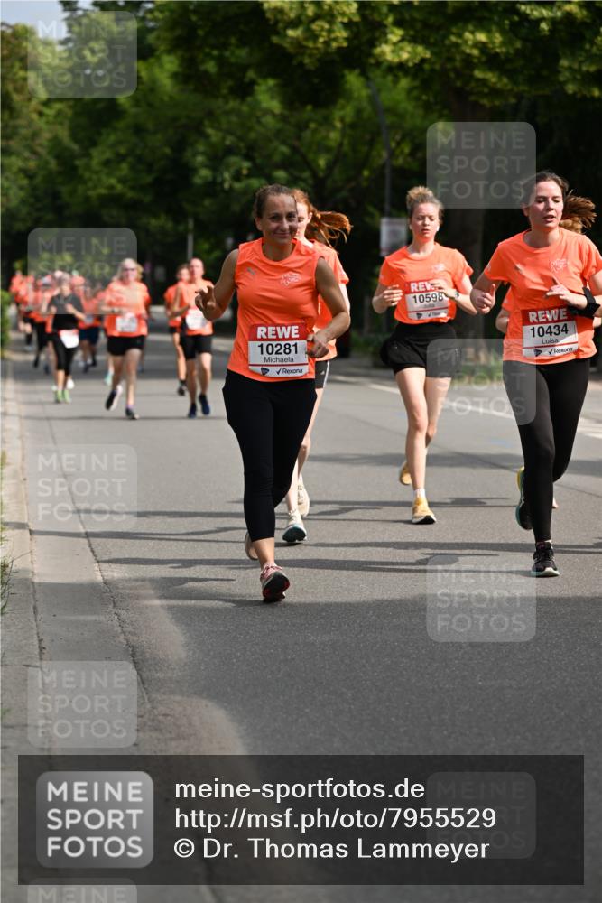 15.06.2025 - REWE Women's Run Dr. Thomas Lammeyer http://msf.ph/oto/7955529 15.06.2025 09:45:43 Laufen 10281, 10598, 10434 meine-sportfotos.de