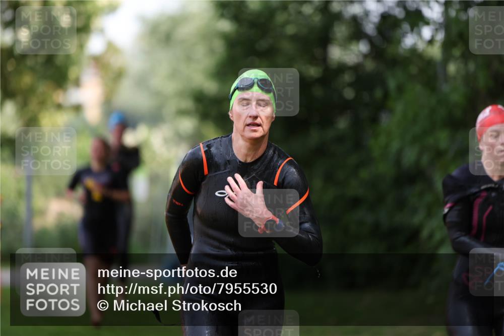 15.06.2025 - 7 Türme Triathlon Michael Strokosch http://msf.ph/oto/7955530 15.06.2025 12:33:09 Schwimmen 381, 382, 401, 428, 486, 529, 601, 650 meine-sportfotos.de