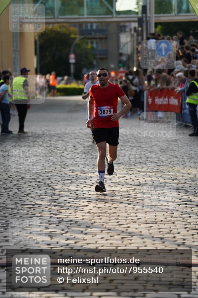 13.06.2025 - Holstenköstenlauf Felixshl http://msf.ph/oto/7955540 13.06.2025 19:46:08 Laufen 2054, 2265, 3670, 3879 meine-sportfotos.de