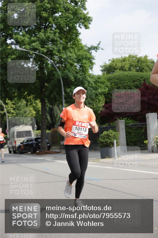 15.06.2025 - REWE Women's Run Jannik Wohlers http://msf.ph/oto/7955573 15.06.2025 08:51:04 Laufen 10113 meine-sportfotos.de