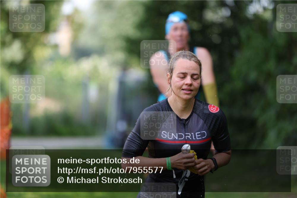 15.06.2025 - 7 Türme Triathlon Michael Strokosch http://msf.ph/oto/7955577 15.06.2025 12:33:14 Schwimmen 381, 382, 401, 428, 486, 529, 601, 650 meine-sportfotos.de