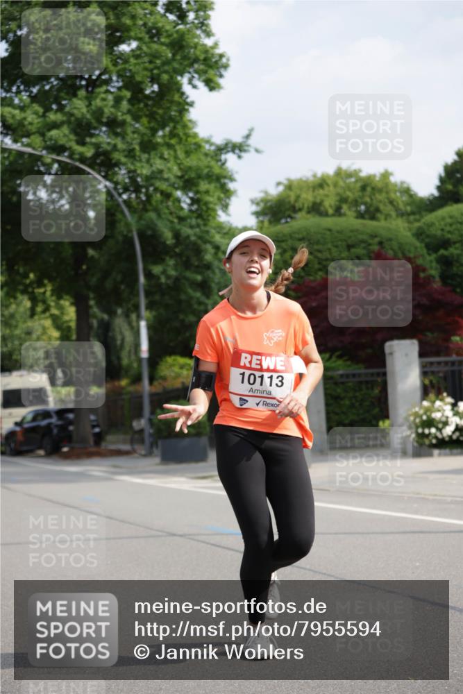 15.06.2025 - REWE Women's Run Jannik Wohlers http://msf.ph/oto/7955594 15.06.2025 08:51:04 Laufen 10113 meine-sportfotos.de