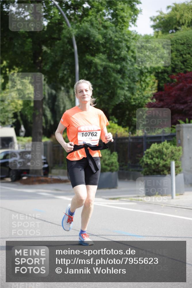 15.06.2025 - REWE Women's Run Jannik Wohlers http://msf.ph/oto/7955623 15.06.2025 08:51:08 Laufen 10762 meine-sportfotos.de