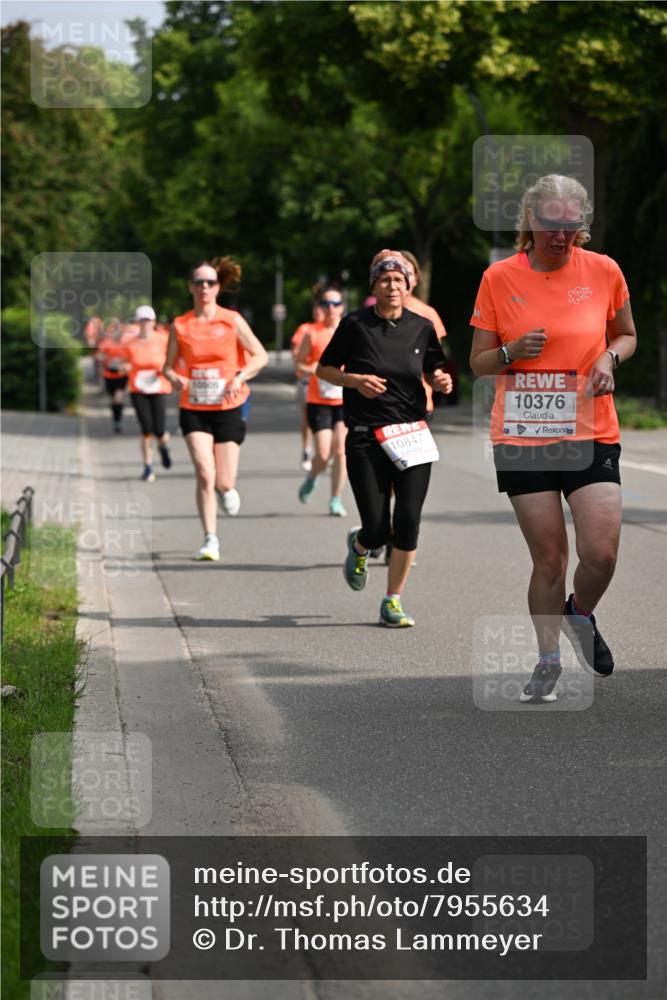 15.06.2025 - REWE Women's Run Dr. Thomas Lammeyer http://msf.ph/oto/7955634 15.06.2025 09:45:49 Laufen 10847, 10376 meine-sportfotos.de