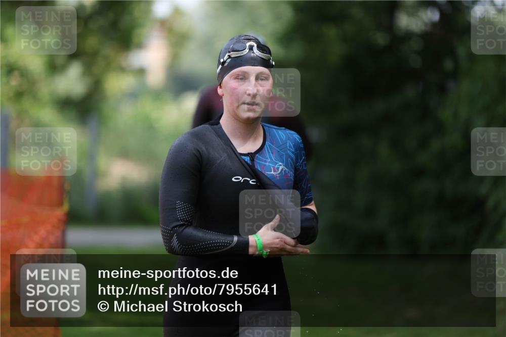 15.06.2025 - 7 Türme Triathlon Michael Strokosch http://msf.ph/oto/7955641 15.06.2025 12:33:26 Schwimmen 381, 382, 391, 401, 415, 428, 433, 601, 675 meine-sportfotos.de
