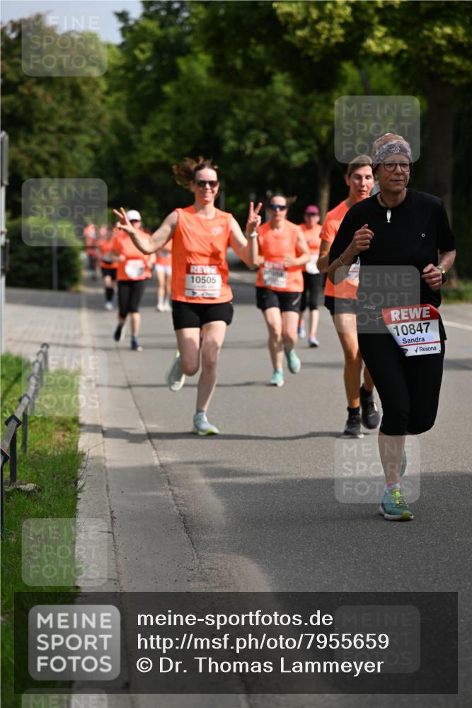 15.06.2025 - REWE Women's Run Dr. Thomas Lammeyer http://msf.ph/oto/7955659 15.06.2025 09:45:50 Laufen 10505, 10847 meine-sportfotos.de