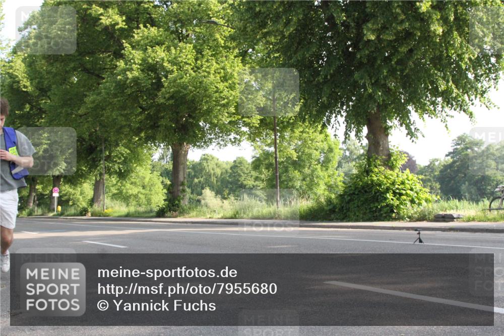 15.06.2025 - 7 Türme Triathlon Yannick Fuchs http://msf.ph/oto/7955680 15.06.2025 08:58:04 Radfahren  meine-sportfotos.de