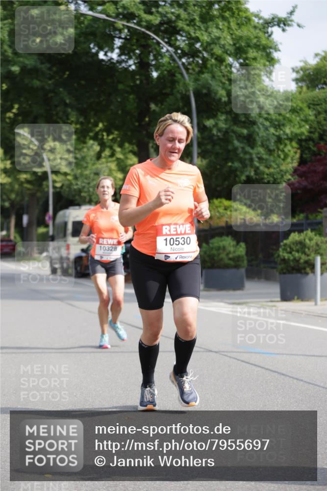 15.06.2025 - REWE Women's Run Jannik Wohlers http://msf.ph/oto/7955697 15.06.2025 08:51:17 Laufen 10328, 10530 meine-sportfotos.de