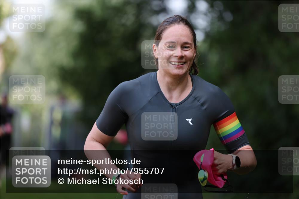 15.06.2025 - 7 Türme Triathlon Michael Strokosch http://msf.ph/oto/7955707 15.06.2025 12:33:39 Schwimmen 391, 415, 433, 667, 675 meine-sportfotos.de