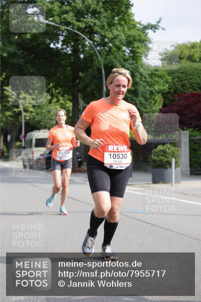 15.06.2025 - REWE Women's Run Jannik Wohlers http://msf.ph/oto/7955717 15.06.2025 08:51:17 Laufen 10328, 10530 meine-sportfotos.de