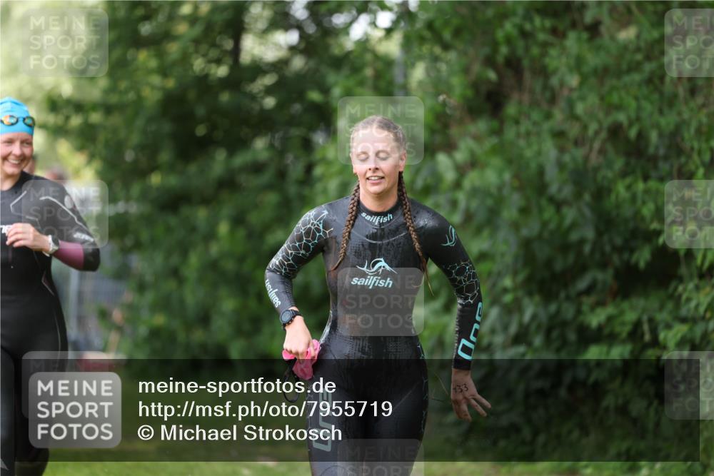 15.06.2025 - 7 Türme Triathlon Michael Strokosch http://msf.ph/oto/7955719 15.06.2025 12:33:40 Schwimmen 391, 415, 433, 667, 675 meine-sportfotos.de