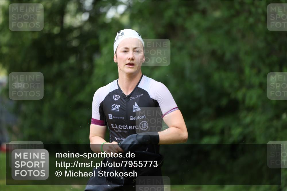 15.06.2025 - 7 Türme Triathlon Michael Strokosch http://msf.ph/oto/7955773 15.06.2025 12:33:45 Schwimmen 391, 415, 433, 603, 667, 675 meine-sportfotos.de