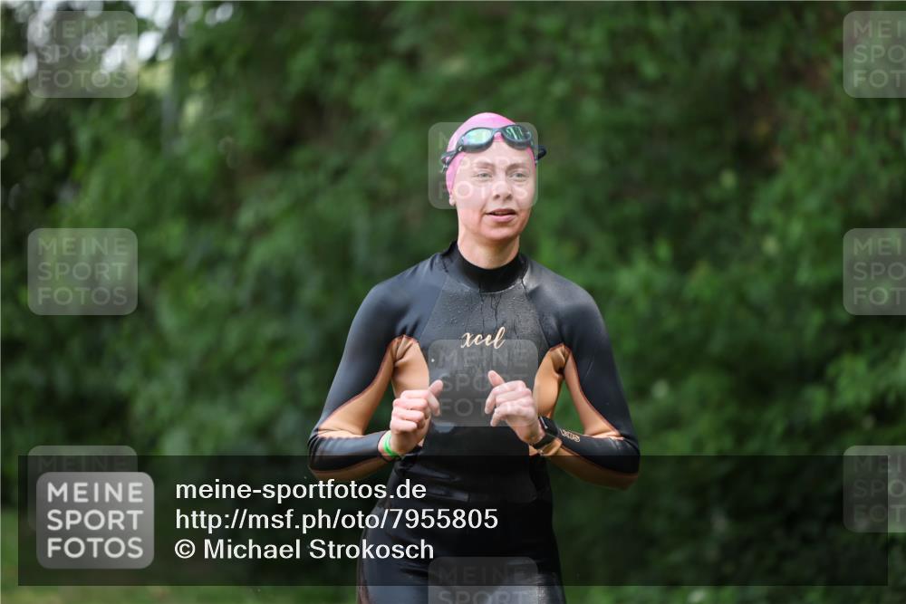 15.06.2025 - 7 Türme Triathlon Michael Strokosch http://msf.ph/oto/7955805 15.06.2025 12:33:50 Schwimmen 415, 433, 603, 667, 675 meine-sportfotos.de