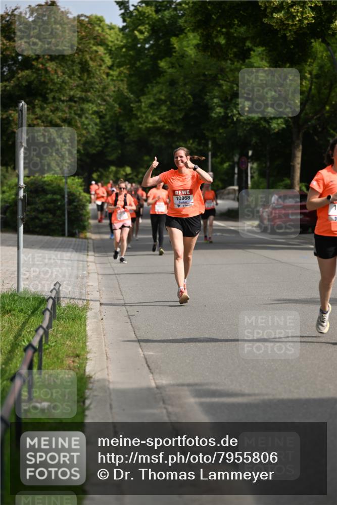15.06.2025 - REWE Women's Run Dr. Thomas Lammeyer http://msf.ph/oto/7955806 15.06.2025 09:46:03 Laufen 10868 meine-sportfotos.de