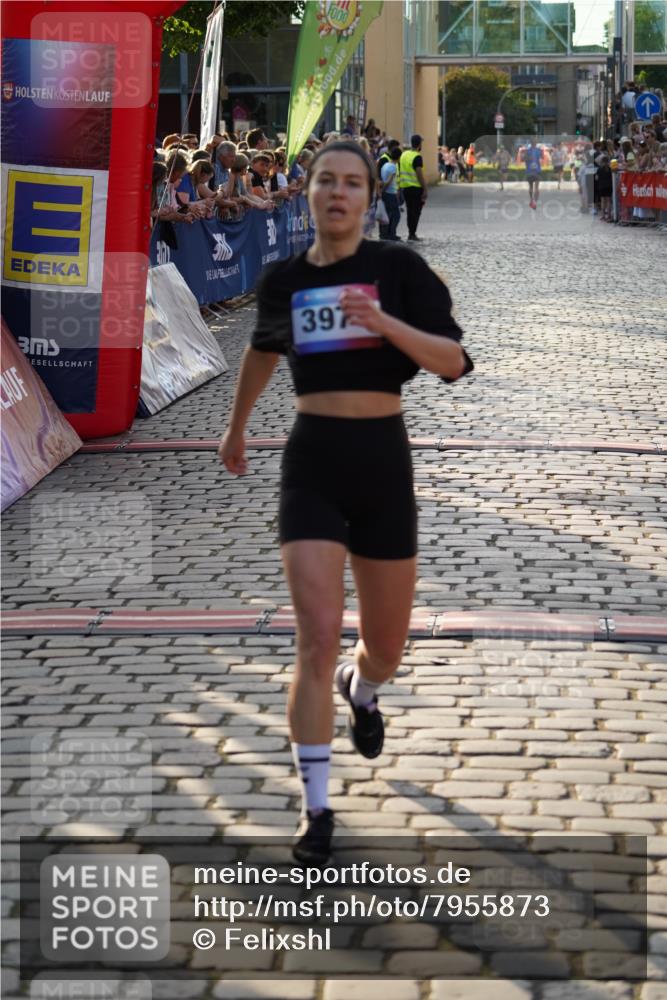 13.06.2025 - Holstenköstenlauf Felixshl http://msf.ph/oto/7955873 13.06.2025 19:46:27 Laufen 3971 meine-sportfotos.de