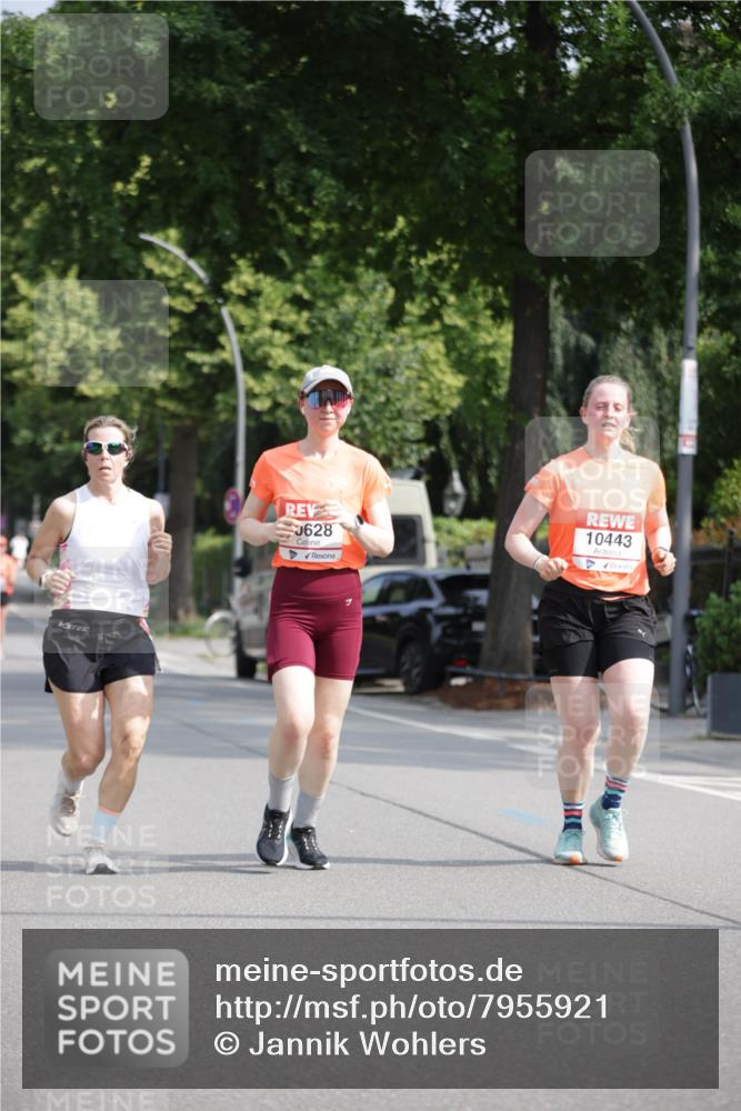 15.06.2025 - REWE Women's Run Jannik Wohlers http://msf.ph/oto/7955921 15.06.2025 08:51:28 Laufen 628, 10443 meine-sportfotos.de