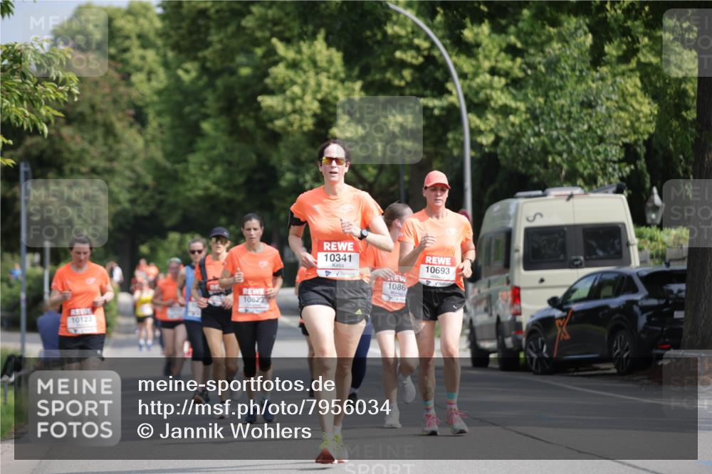 15.06.2025 - REWE Women's Run Jannik Wohlers http://msf.ph/oto/7956034 15.06.2025 08:51:40 Laufen 10823, 10123, 10341, 10693, 1086 meine-sportfotos.de