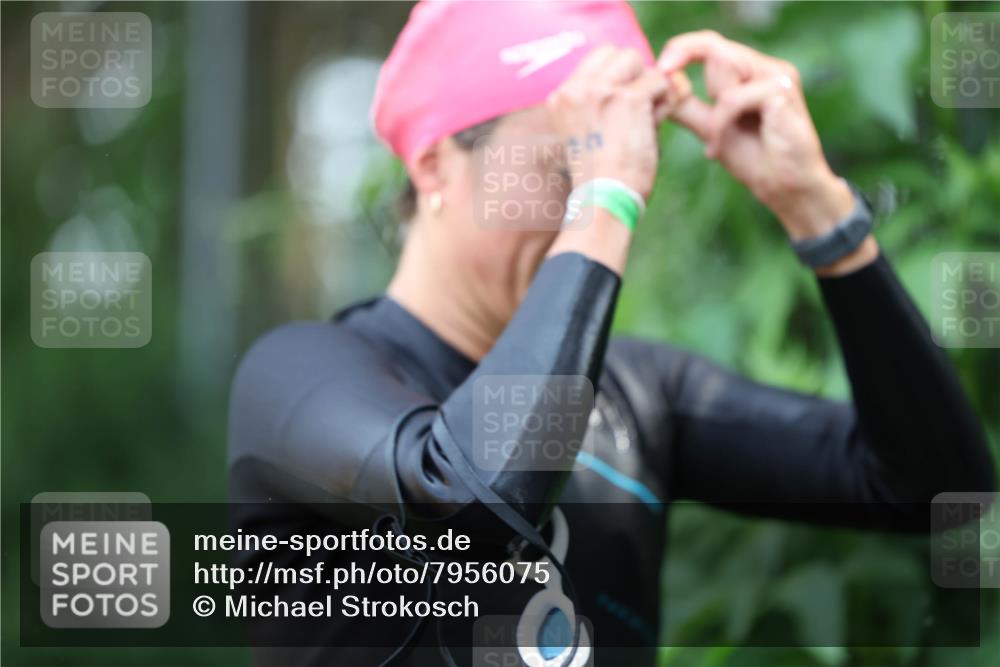15.06.2025 - 7 Türme Triathlon Michael Strokosch http://msf.ph/oto/7956075 15.06.2025 12:34:49 Schwimmen 352, 359, 482, 526, 535, 547 meine-sportfotos.de