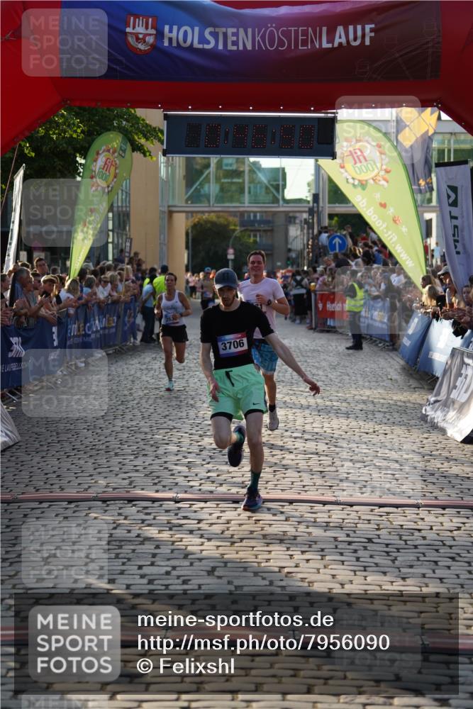 13.06.2025 - Holstenköstenlauf Felixshl http://msf.ph/oto/7956090 13.06.2025 19:46:50 Laufen 2171, 2632, 3706 meine-sportfotos.de
