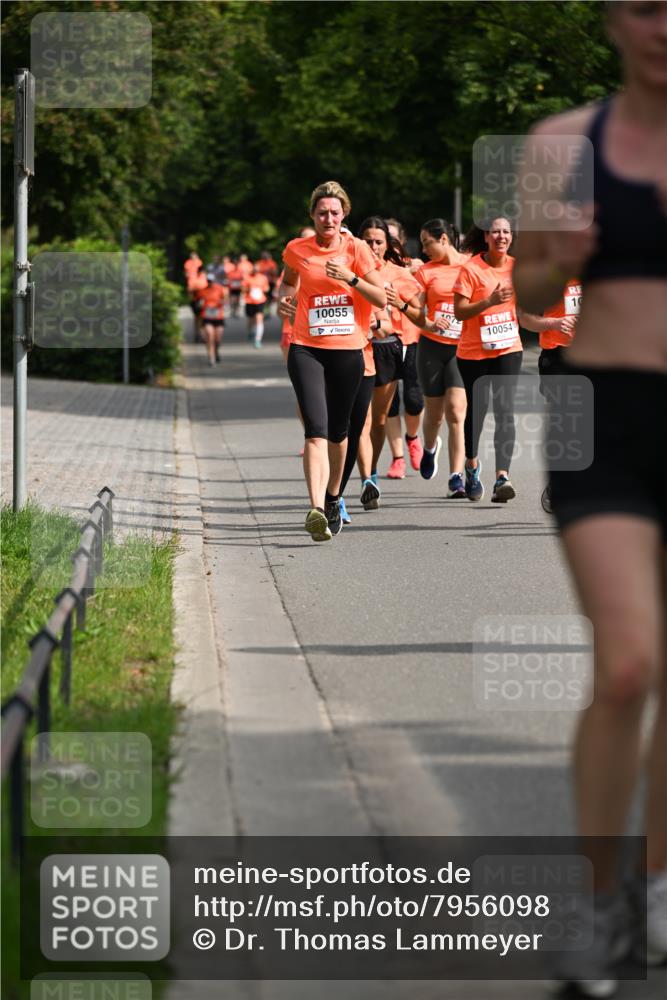 15.06.2025 - REWE Women's Run Dr. Thomas Lammeyer http://msf.ph/oto/7956098 15.06.2025 09:46:20 Laufen 10054 meine-sportfotos.de