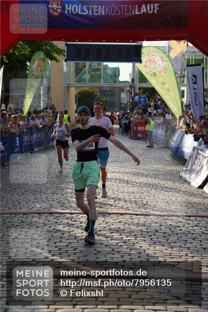 13.06.2025 - Holstenköstenlauf Felixshl http://msf.ph/oto/7956135 13.06.2025 19:46:50 Laufen 2171, 2632, 3706 meine-sportfotos.de