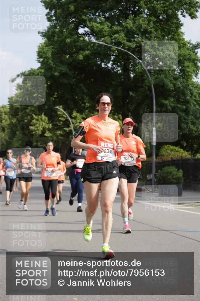 15.06.2025 - REWE Women's Run Jannik Wohlers http://msf.ph/oto/7956153 15.06.2025 08:51:43 Laufen 10823, 341, 10693 meine-sportfotos.de