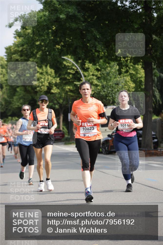 15.06.2025 - REWE Women's Run Jannik Wohlers http://msf.ph/oto/7956192 15.06.2025 08:51:44 Laufen 10809, 10823, 1011 meine-sportfotos.de