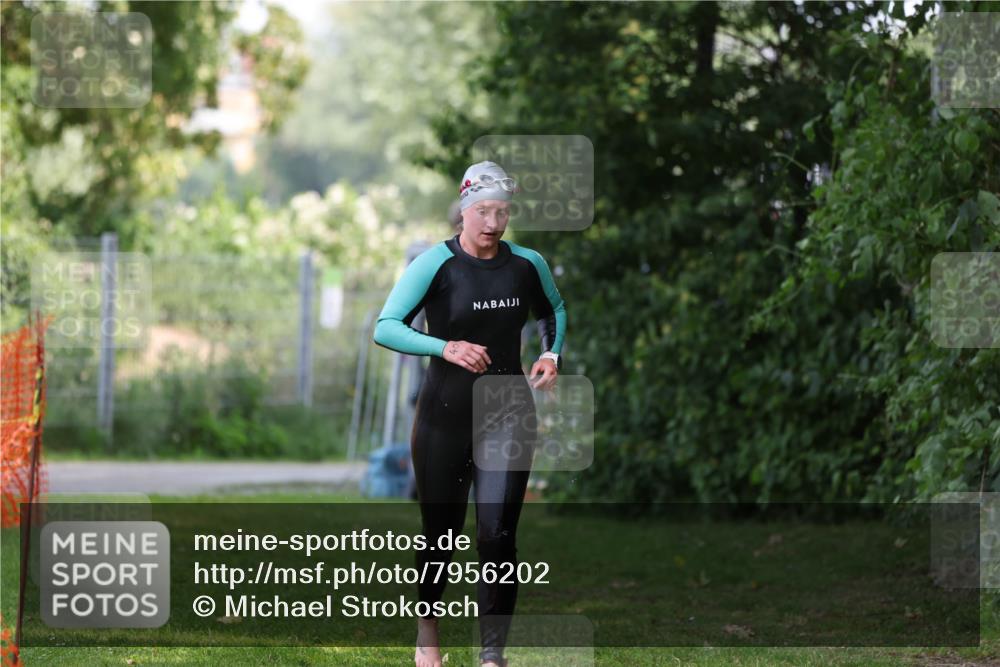 15.06.2025 - 7 Türme Triathlon Michael Strokosch http://msf.ph/oto/7956202 15.06.2025 12:35:31 Schwimmen 408, 532 meine-sportfotos.de