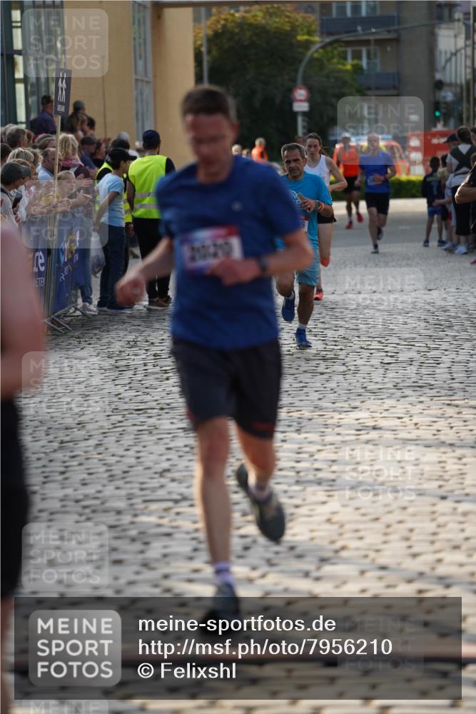 13.06.2025 - Holstenköstenlauf Felixshl http://msf.ph/oto/7956210 13.06.2025 19:47:00 Laufen 2020, 2156, 2468, 3225, 3842 meine-sportfotos.de