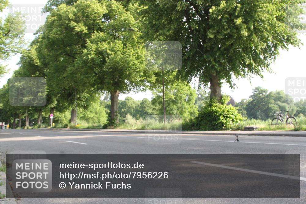 15.06.2025 - 7 Türme Triathlon Yannick Fuchs http://msf.ph/oto/7956226 15.06.2025 08:56:28 Radfahren  meine-sportfotos.de