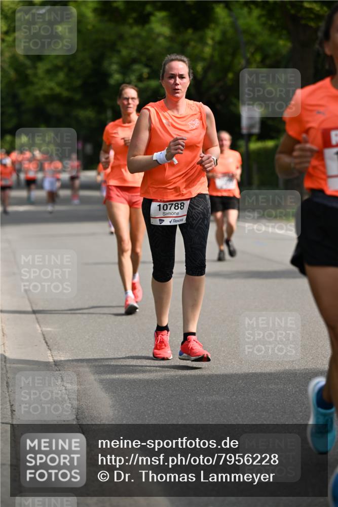 15.06.2025 - REWE Women's Run Dr. Thomas Lammeyer http://msf.ph/oto/7956228 15.06.2025 09:46:26 Laufen 10788 meine-sportfotos.de